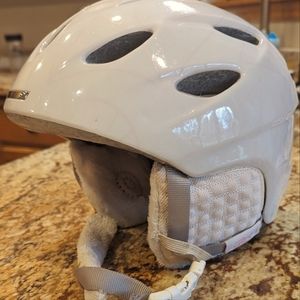 Giro Ember Women's Ski /Snow sport Helmet